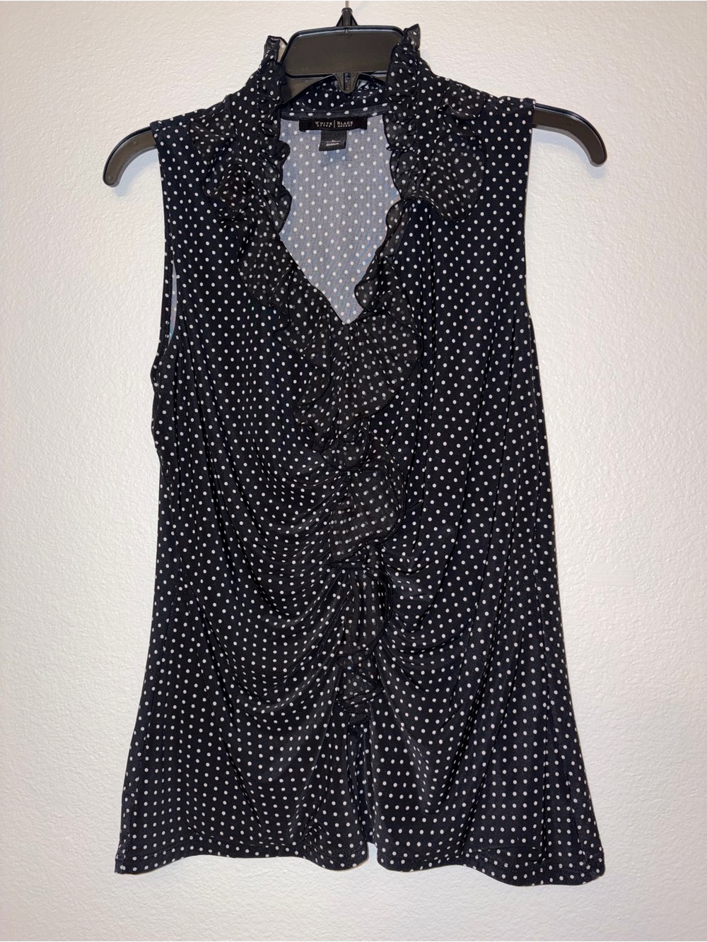 White House Black Market Polka Dot Ruffle Front Sleeveless Top L